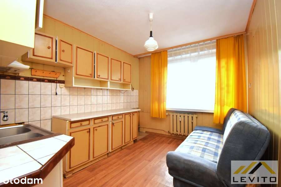 M3  Okolice stadionu | C.O Miejskie | Balkon-4