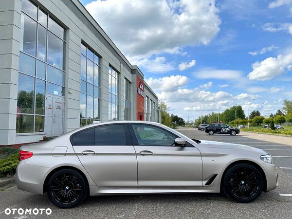 BMW Seria 5 520d M Sport sport - 10