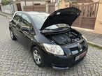 Toyota Auris 1.4 D-4D Sol - 23