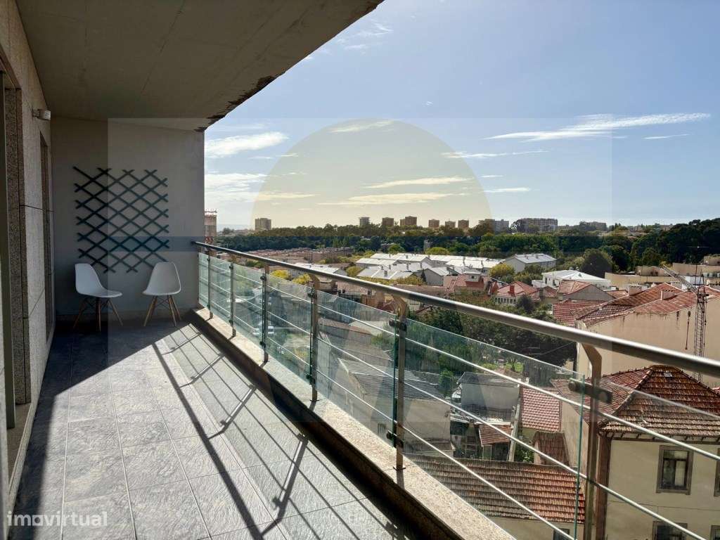 T3 à Boavista com Garagem Box p/ 2 carros/ Vistas Rio-0