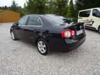 Volkswagen Jetta 1.6 United - 5