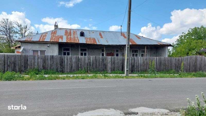 Teren+casa de vanzare - Imagine principală: 2/7