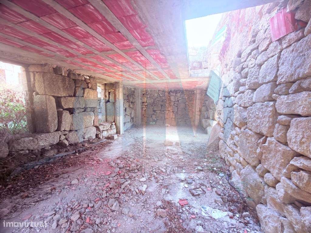 Quinta Histórica com Vista Deslumbrante sobre o Rio Tâmega-17