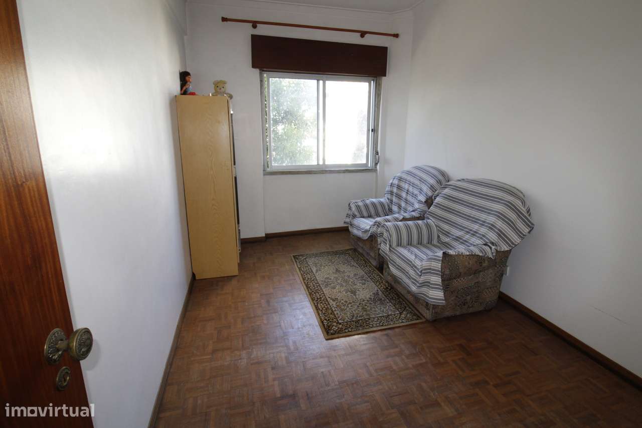 Apartamento T2 em Algueirão-9
