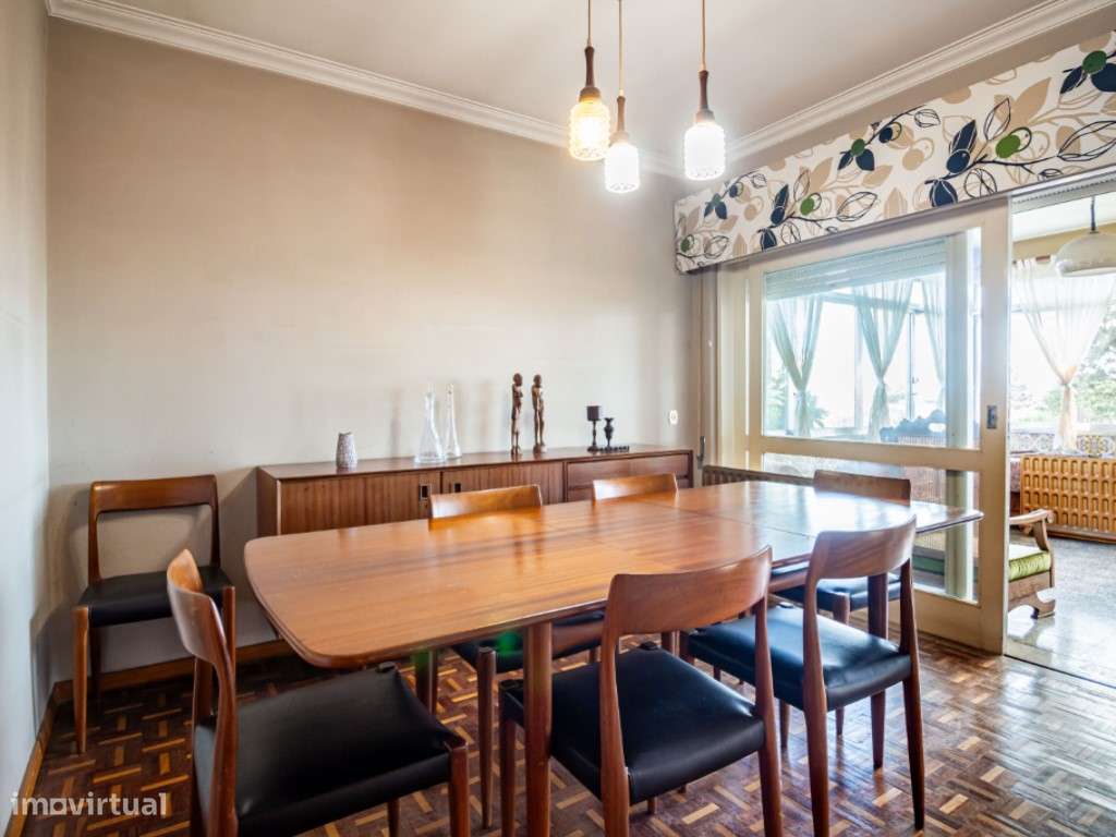 Moradia Bifamiliar com Vista Mar na Parede, Cascais - Grande imagem: 4/31