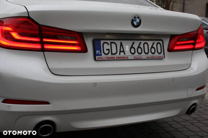 BMW Seria 5 520d Efficient Dynamics Luxury Line - 34