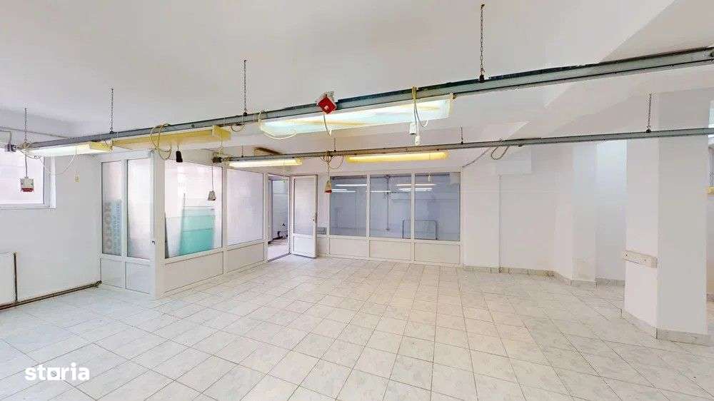 Spatiu comercial - Imagine principală: 1/7