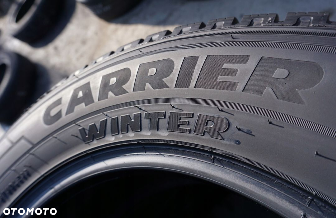 Pirelli Carrier Winter 215/65R16C 109/107R Z684 - 5