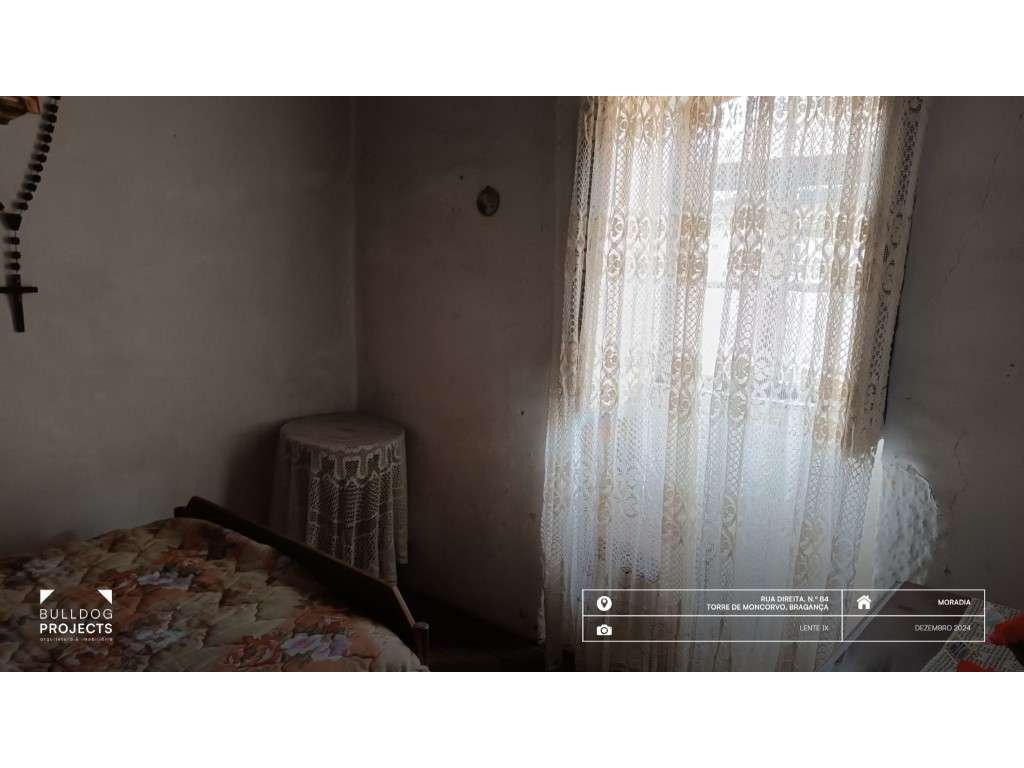 Moradia com 9 assoalhadas na Rua Direita, Carviçais-10