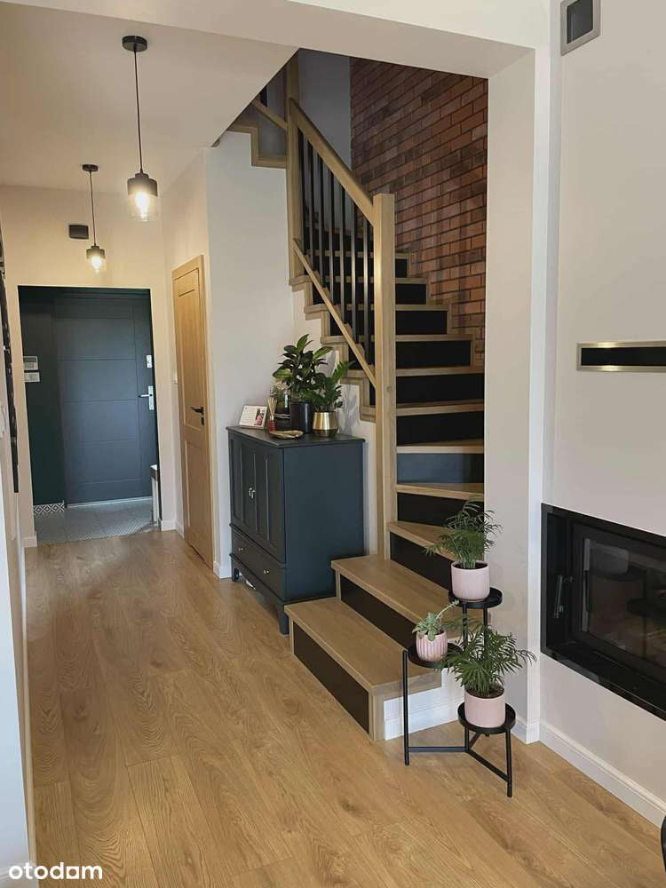 DOMASZCZYN 115m2 z garażem, gotowy do wprowadzenia!-5