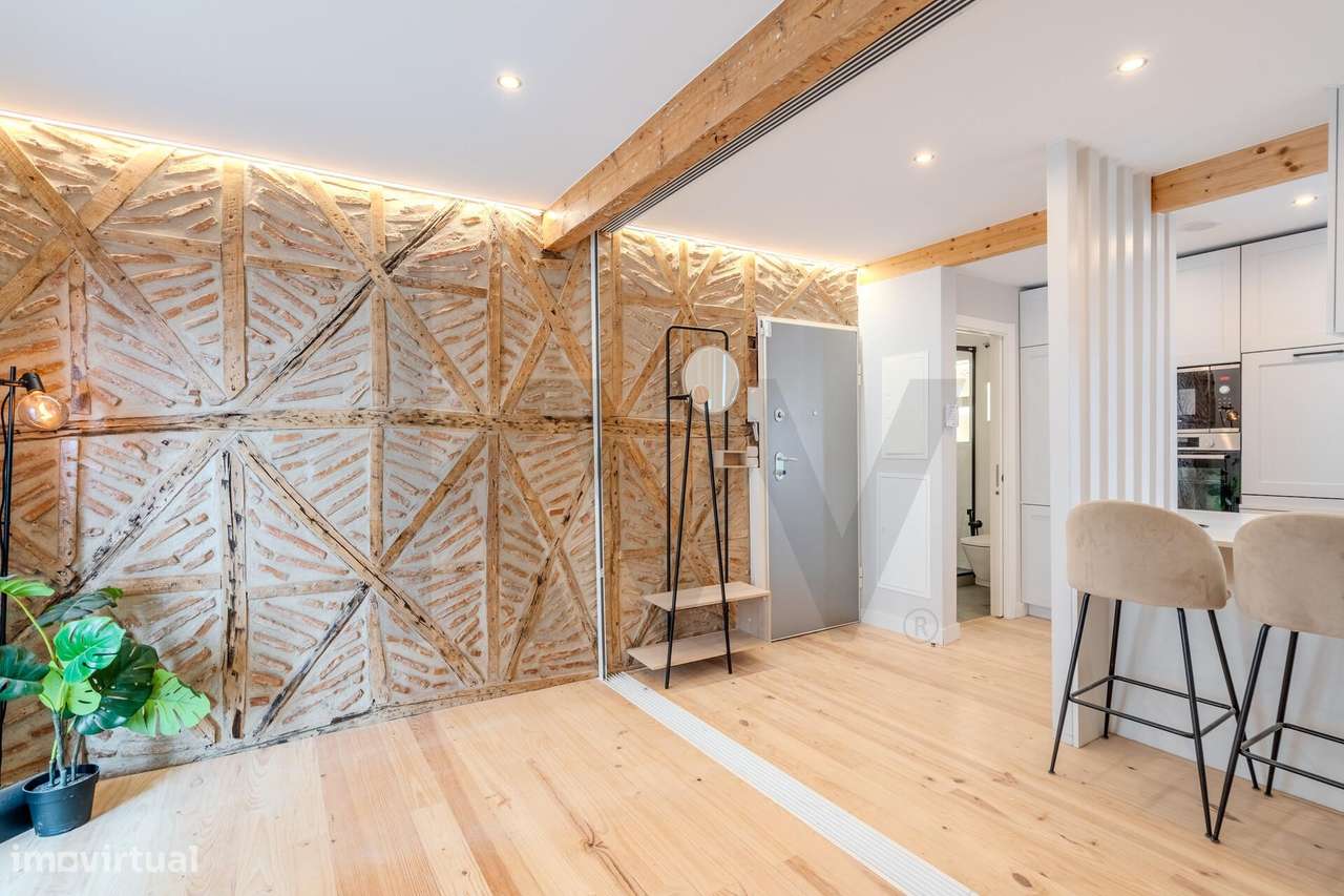 T1 remodelado com terraço de 24m2 no Largo das Olarias – conforto e ch - Grande imagem: 5/28