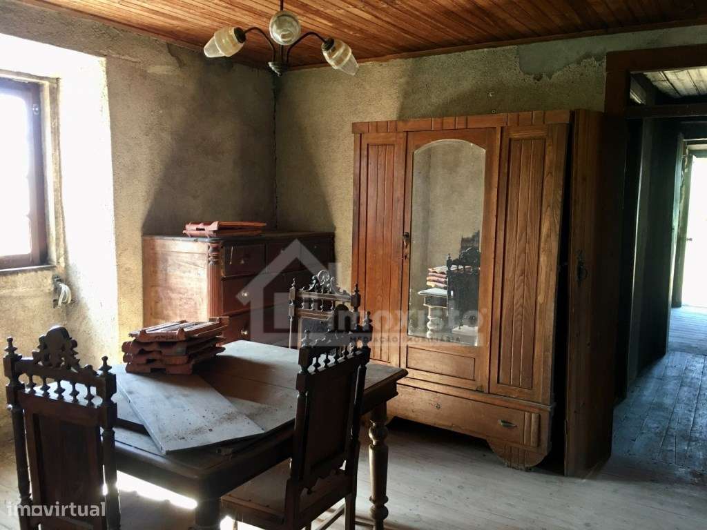 Casa de Campo T3 em Arega, Figueiró dos Vinhos-33