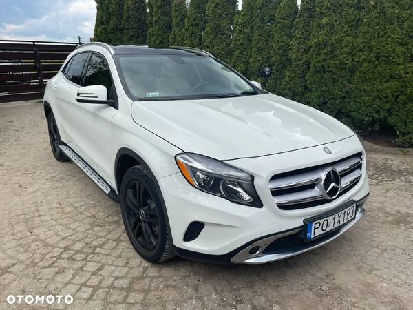 Mercedes-Benz GLA 250 4-Matic AMG Line - 3