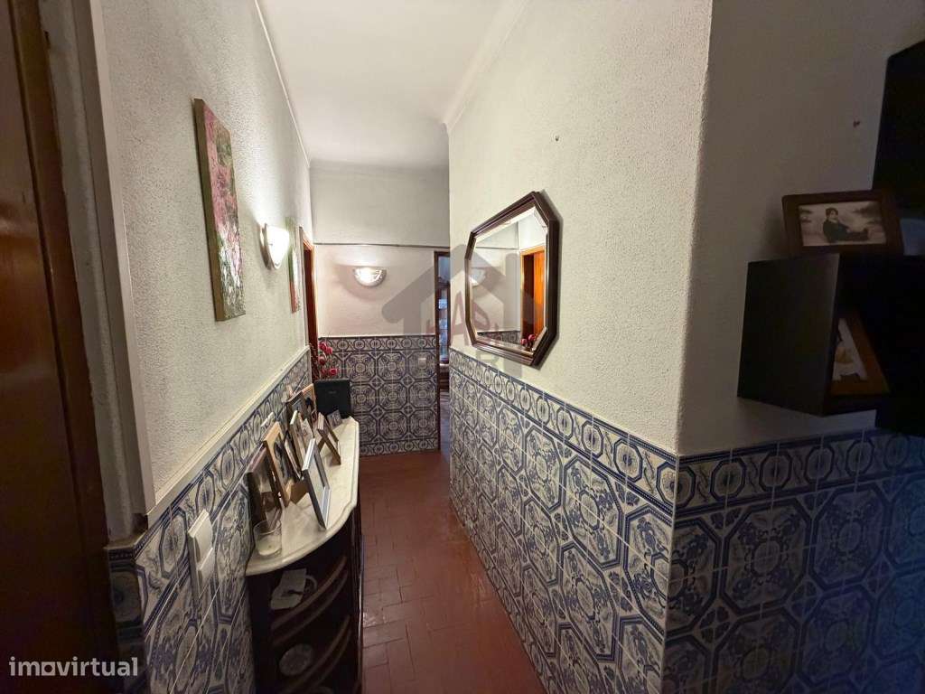 Excelente T3 Centro Samora Correia-24