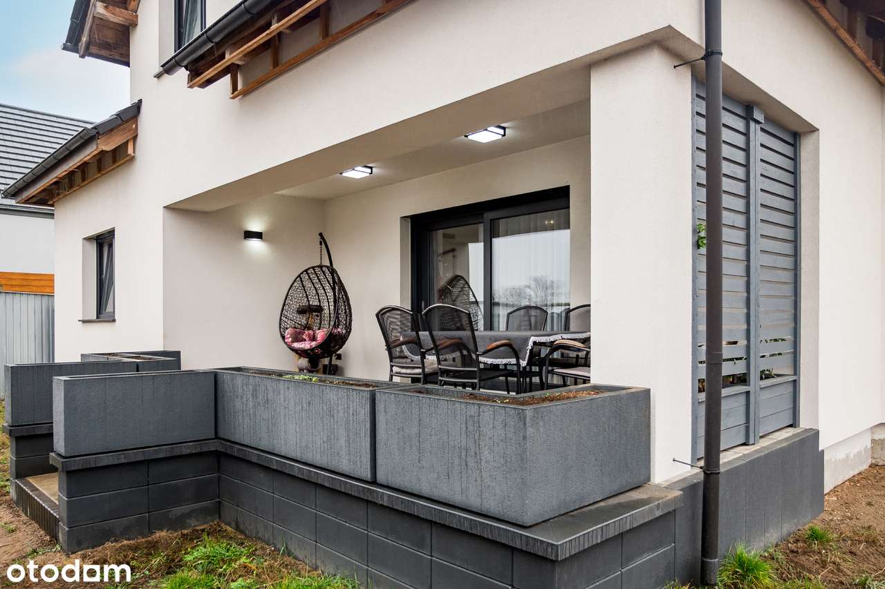 Komfortowy/6 pokoi/garaż/wiata/ładnie urządzony/wysoki standard-18