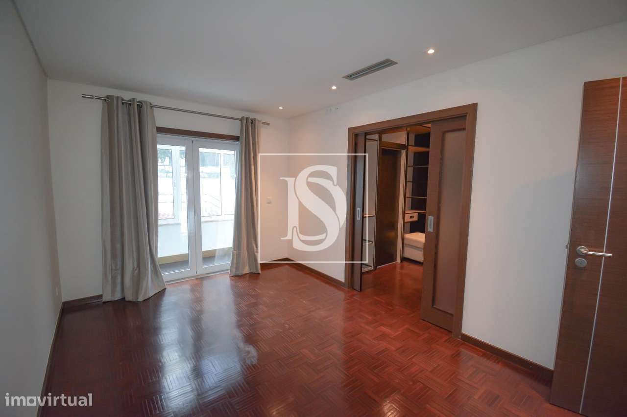 Moradia em Banda T5 Venda em Tomar (São João Baptista) e Santa Maria d-14