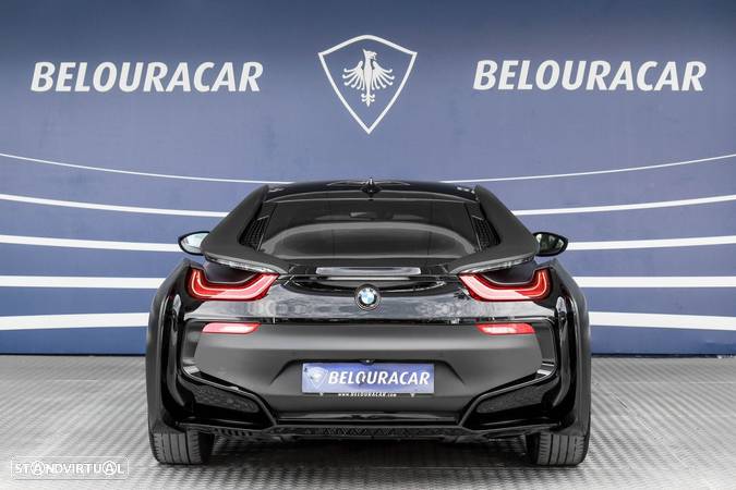 BMW i8 Standard - 8