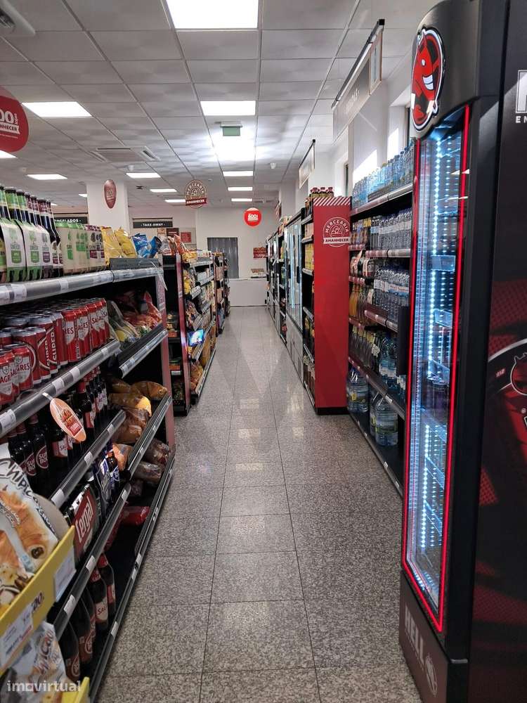 Supermercado para trespasse no Parque das Nações - Grande imagem: 4/17