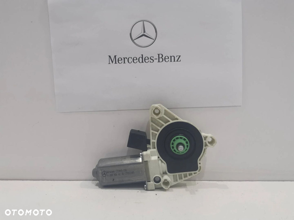 MERCEDES W205 SILNIK PODNOŚNIKA SZYBY 0009066206 ORYG NOWY - 1