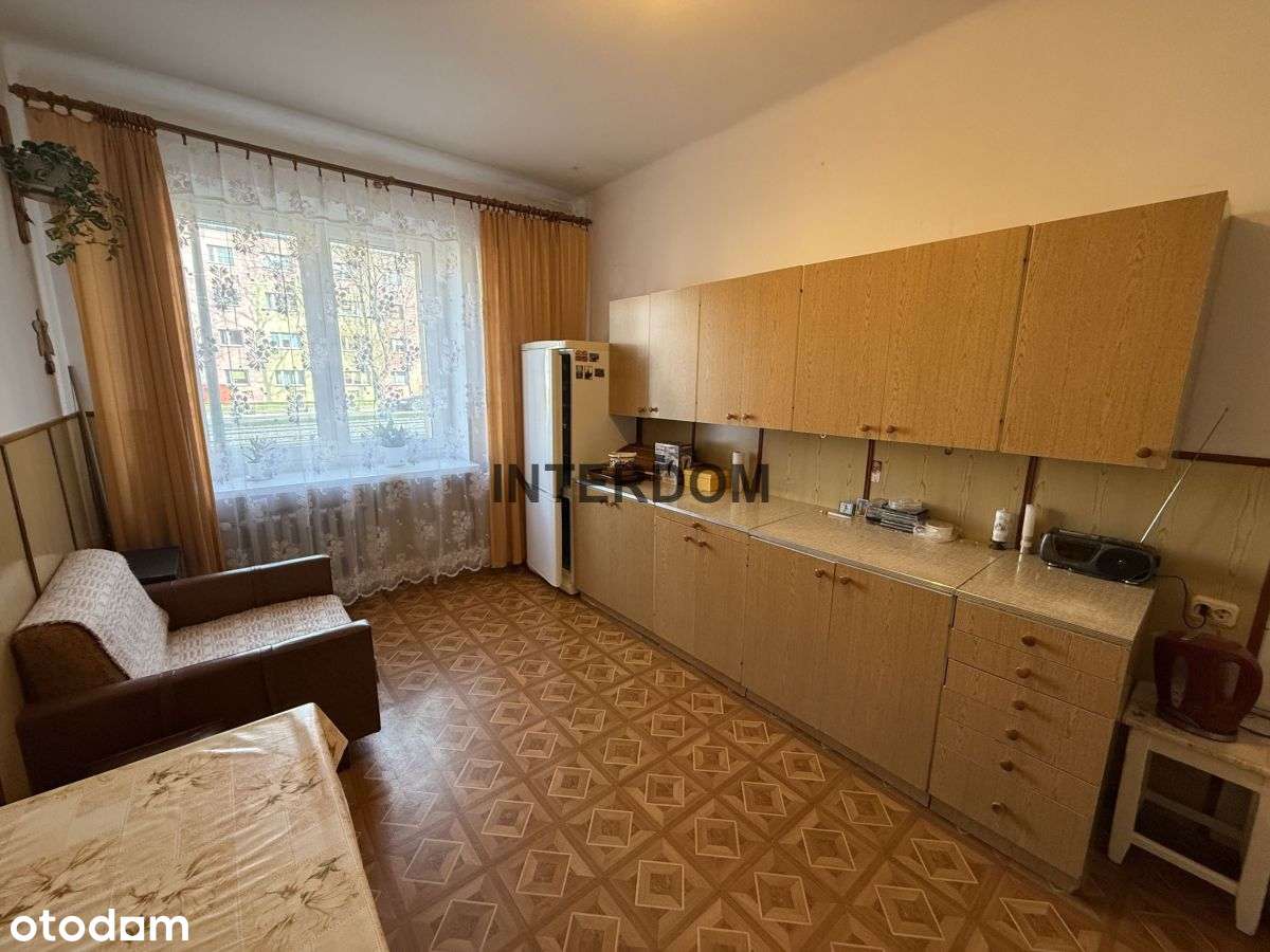 M3 Centrum. Tuż przy parku Hallera-5