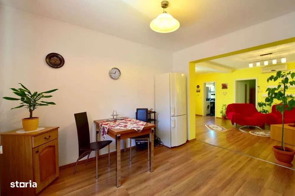 Casă 3 camere si curte - Dumbravita - Imagine principală: 4/8