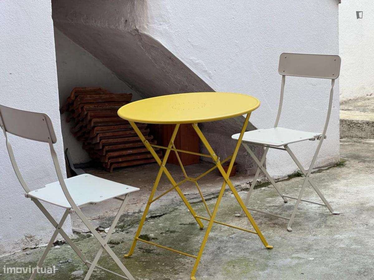 Quarto - localizado em Olaias Lisbon - Grande imagem: 2/8