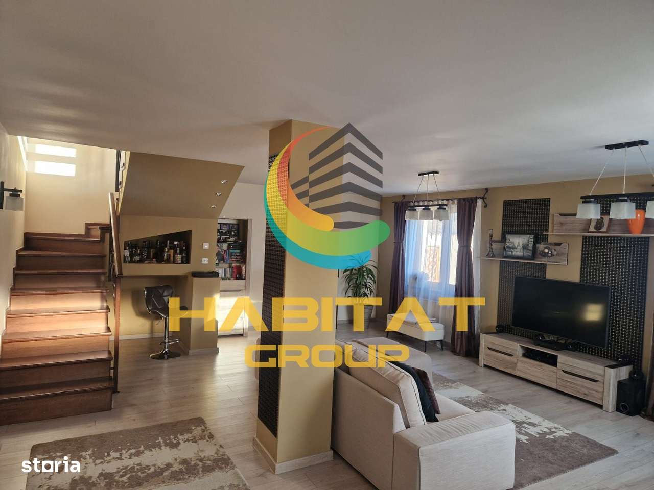 Vânzare Vila 4 Camere ! - Imagine principală: 5/10