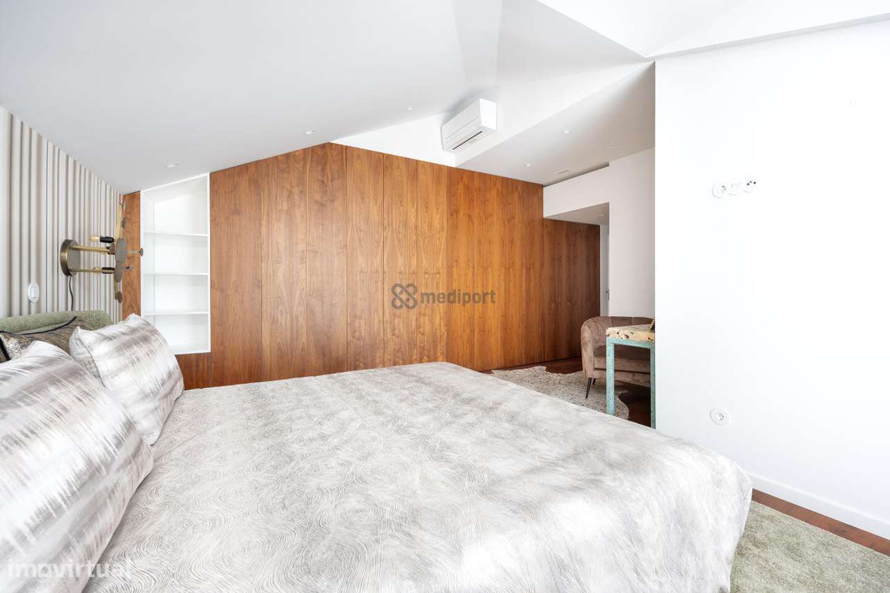 APARTAMENTO T3 JUNTO AO CASTELO LEIRIA - FACÇÃO E-26