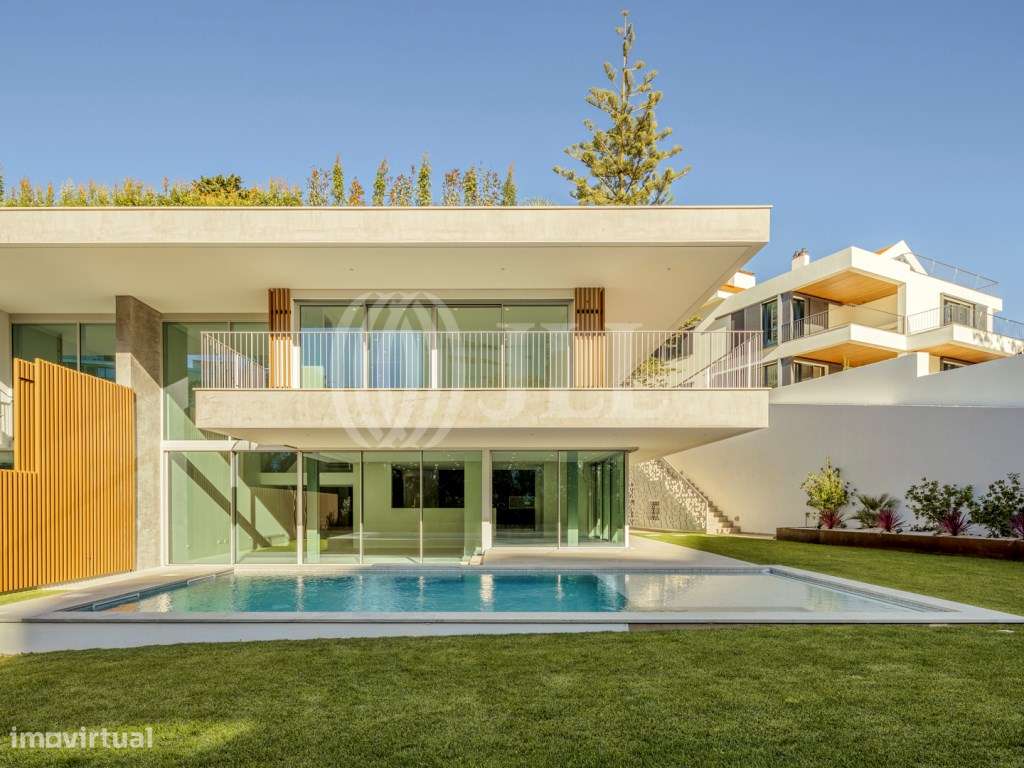 Moradia T4, com piscina e estacionamento, em Cascais - Grande imagem: 4/34