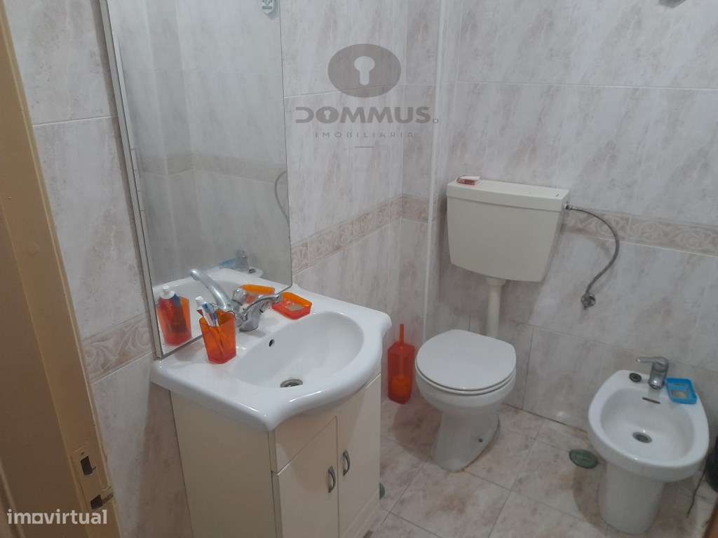 Apartamento T2 na Rinchoa - Próximo à Estação de Comboios-11