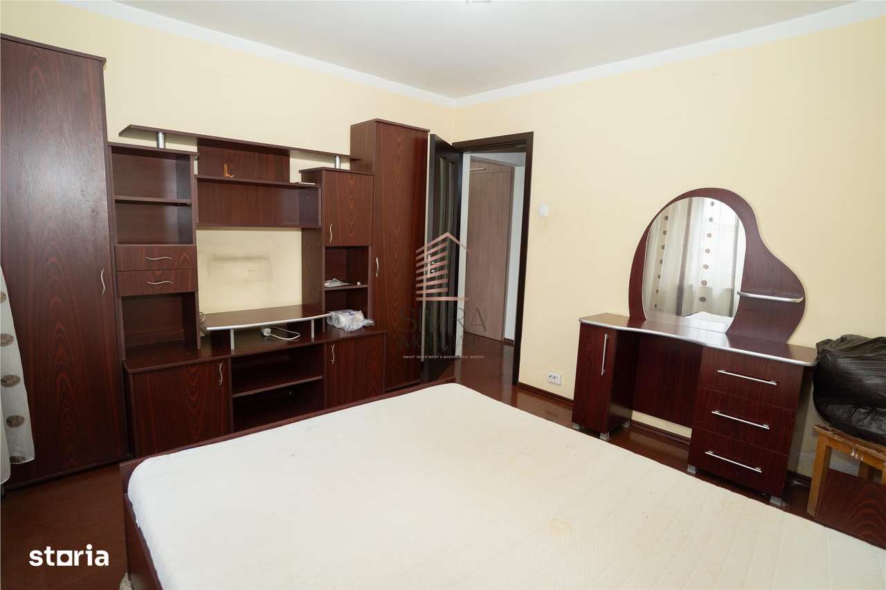 Apartament 3 camere decomandat str Gradinarilor-1