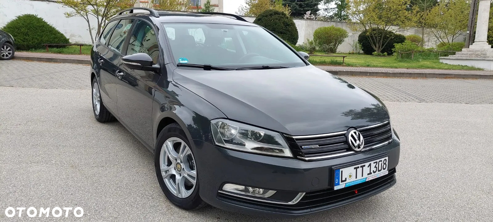 Volkswagen Passat 1.6 TDI Comfortline - 15