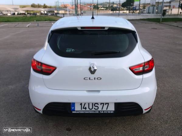 Renault Clio 1.5 dCi Zen (75cv) (5p) - AC - IVA DEDUTÍVEL - 12