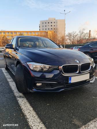 BMW Seria 3 330e iPerformance AT Advantage - 8