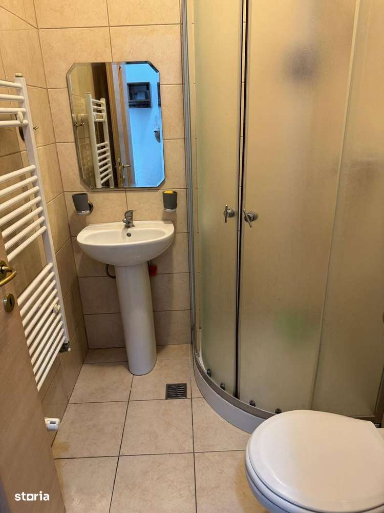 Zona Valeni,bloc nou,3 camere,2/9 de vanzare-5