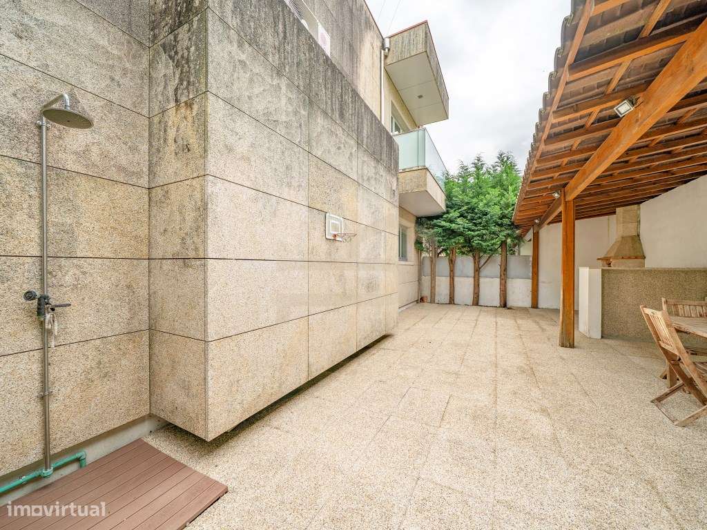 Moradia Gaveto T3 em Braga-9