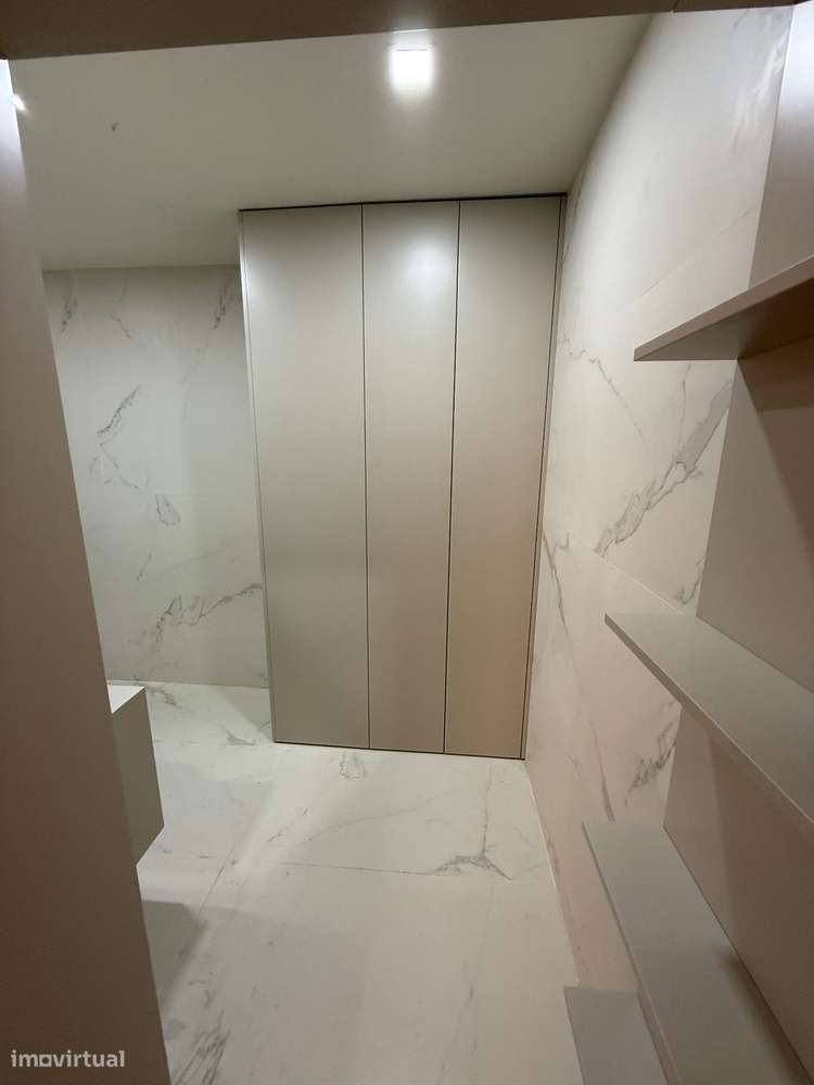 Apartameto t3 novo e moderno a 100 mts da praia-8