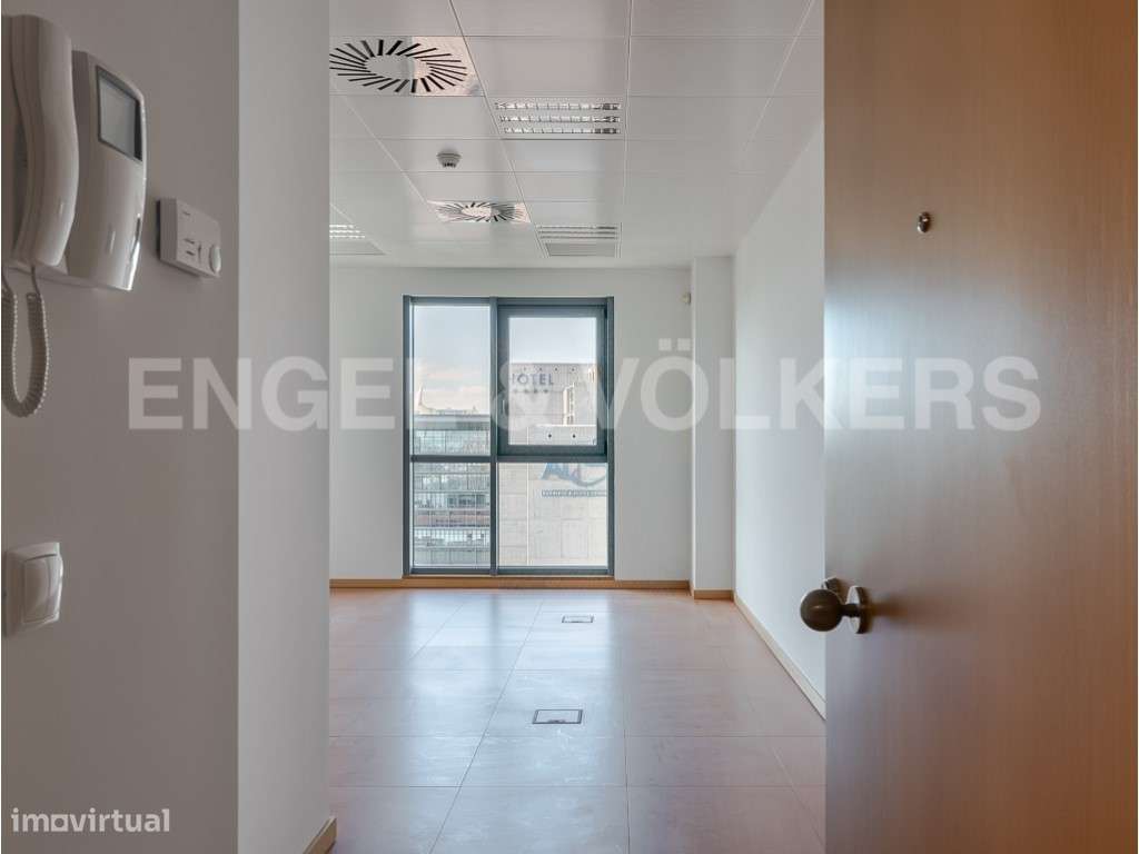 Escritório no Parque das Nações - Grande imagem: 2/18