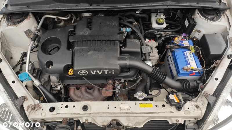 Toyota Yaris 1.3 VVT-i Team - 8