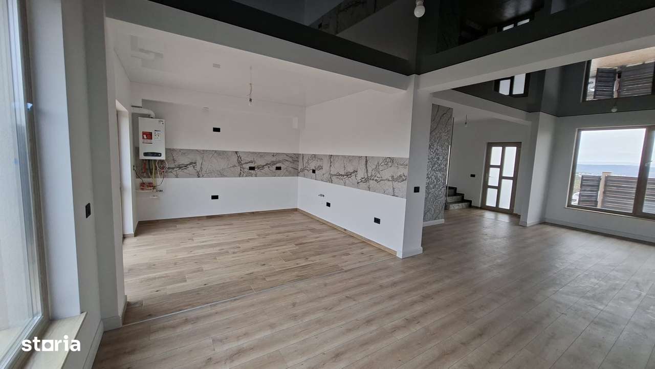 Casă insiruita parter + 1 etaj DIRECT DE LA DEZVOLTATOR - Imagine principală: 4/11