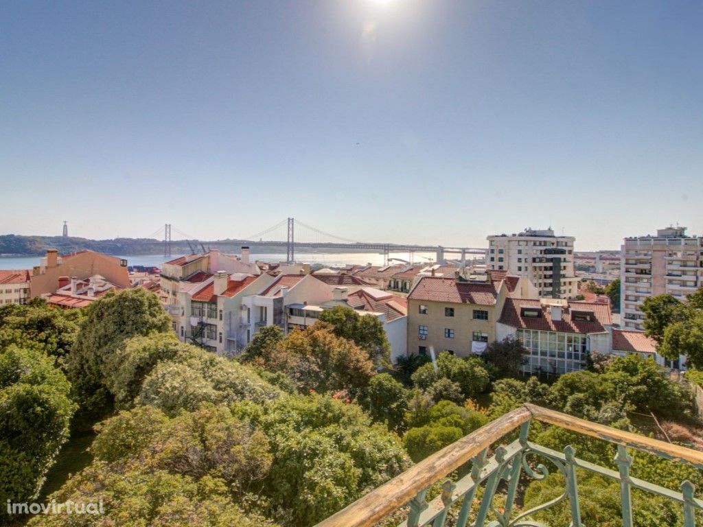 Fantástico Palacete em Lisboa, com vista Rio Tejo