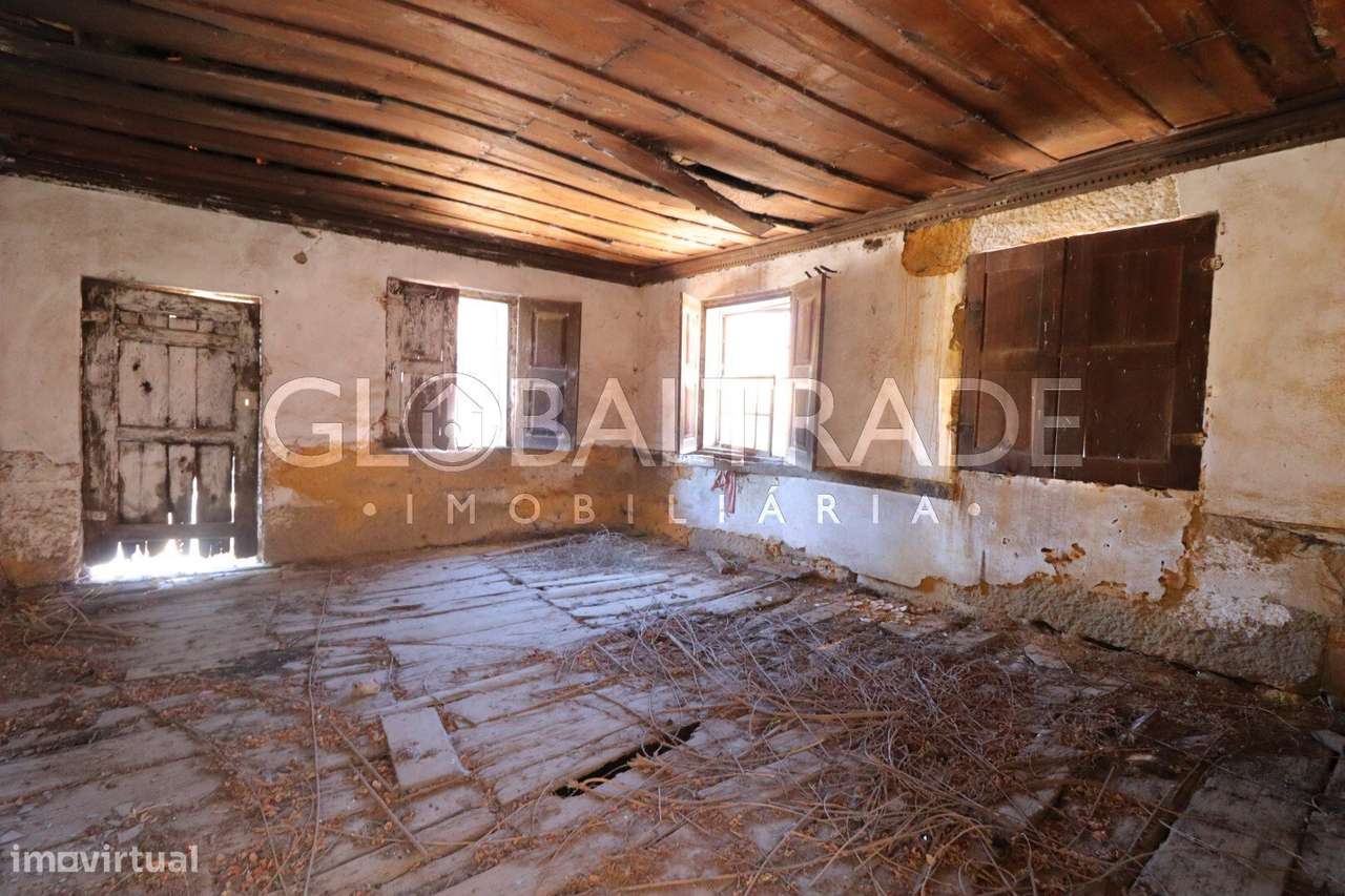 Conjunto Habitacional de 5 Moradias para Recuperar em Aboadela-19