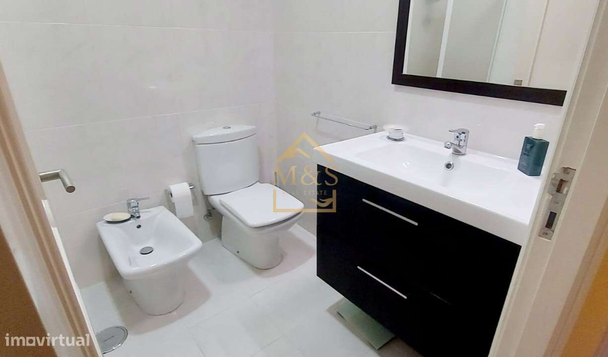 Apartamento T3 - Varandas - Garagem Box - Ramalde - Porto-12