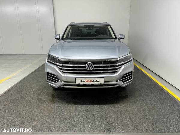 Volkswagen Touareg V6 TDI Elegance - 5