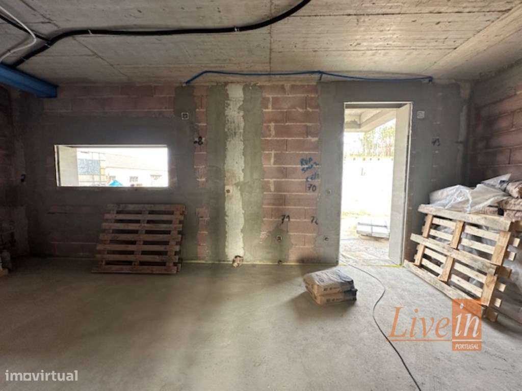 Moradia T3 Nova em Condomínio Fechado com Piscina na Ericeira - Grande imagem: 5/44