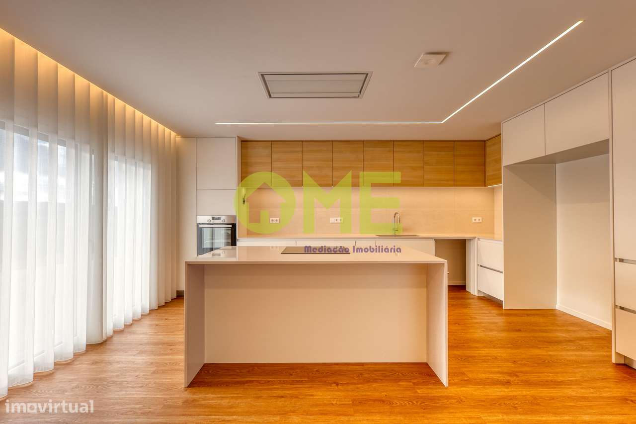 Moradia T3 à Venda em Localização Privilegiada-8