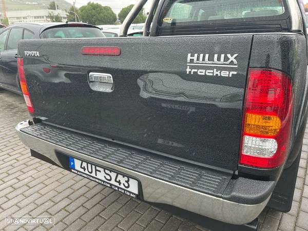 Toyota HILUX TRACKER - 33