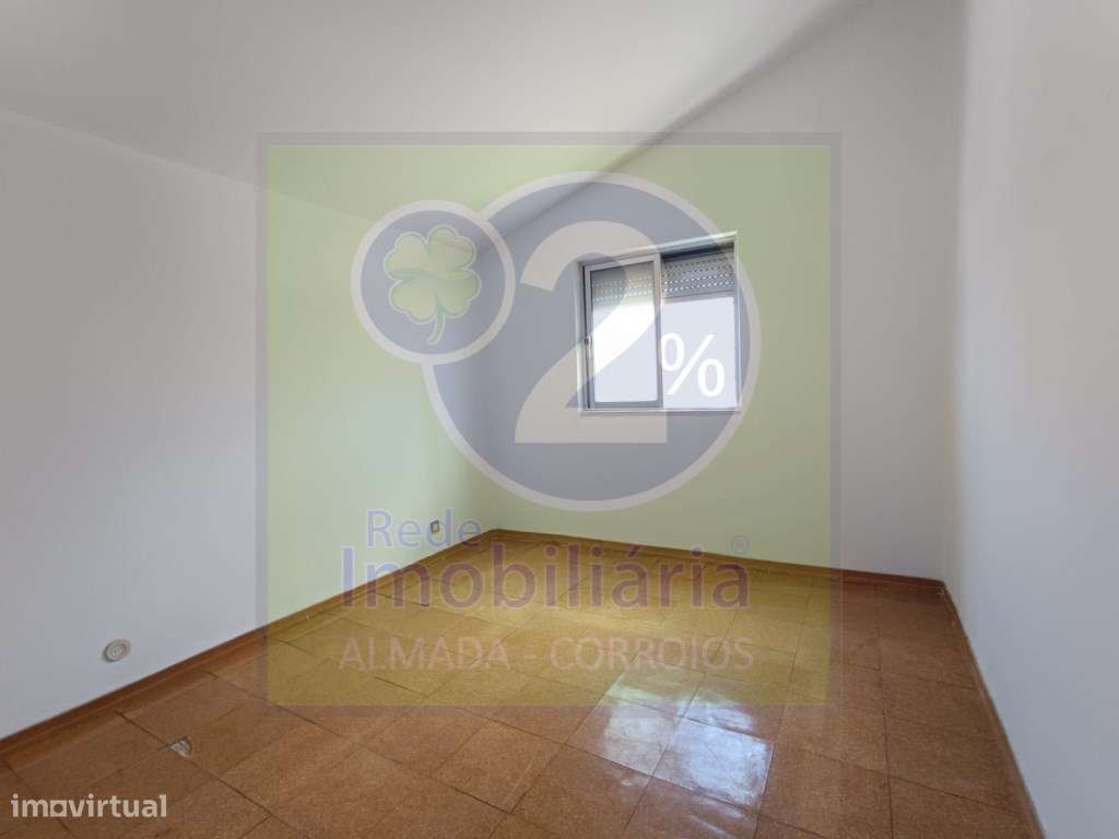 Moradia T3+1 , Almada-12
