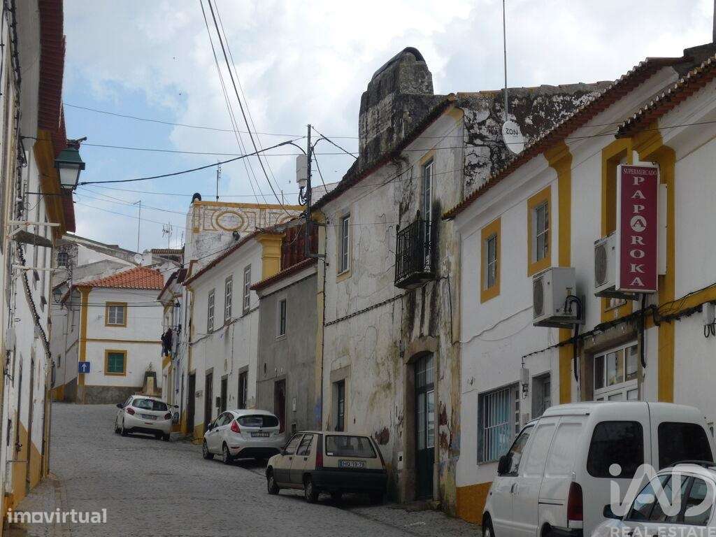 Casa T4 em Cabeço de Vide de 196,00 m2 - Grande imagem: 3/19