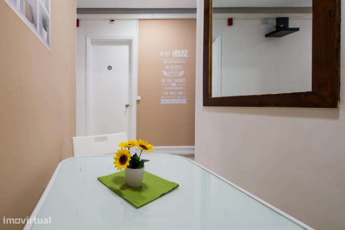 Quarto - localizado em Saldanha Lisbon - Grande imagem: 2/7